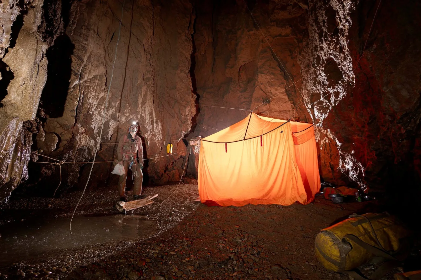 Underground medical station during the 2023 Morca Cave rescue in Turkey